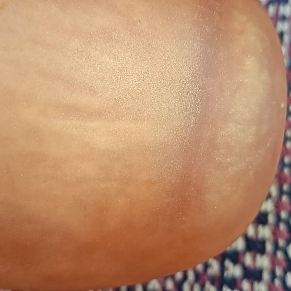 Martha Sturdy Resin Bowl - Picture 6 of 9